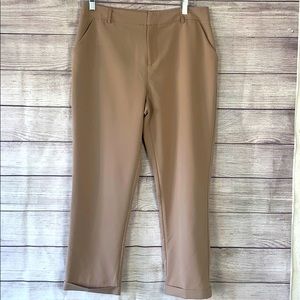 Forever 21 Cropped Capri Work Pant